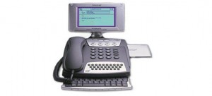 The-Amstrad-E-m@iler-Telephone-300x136.j
